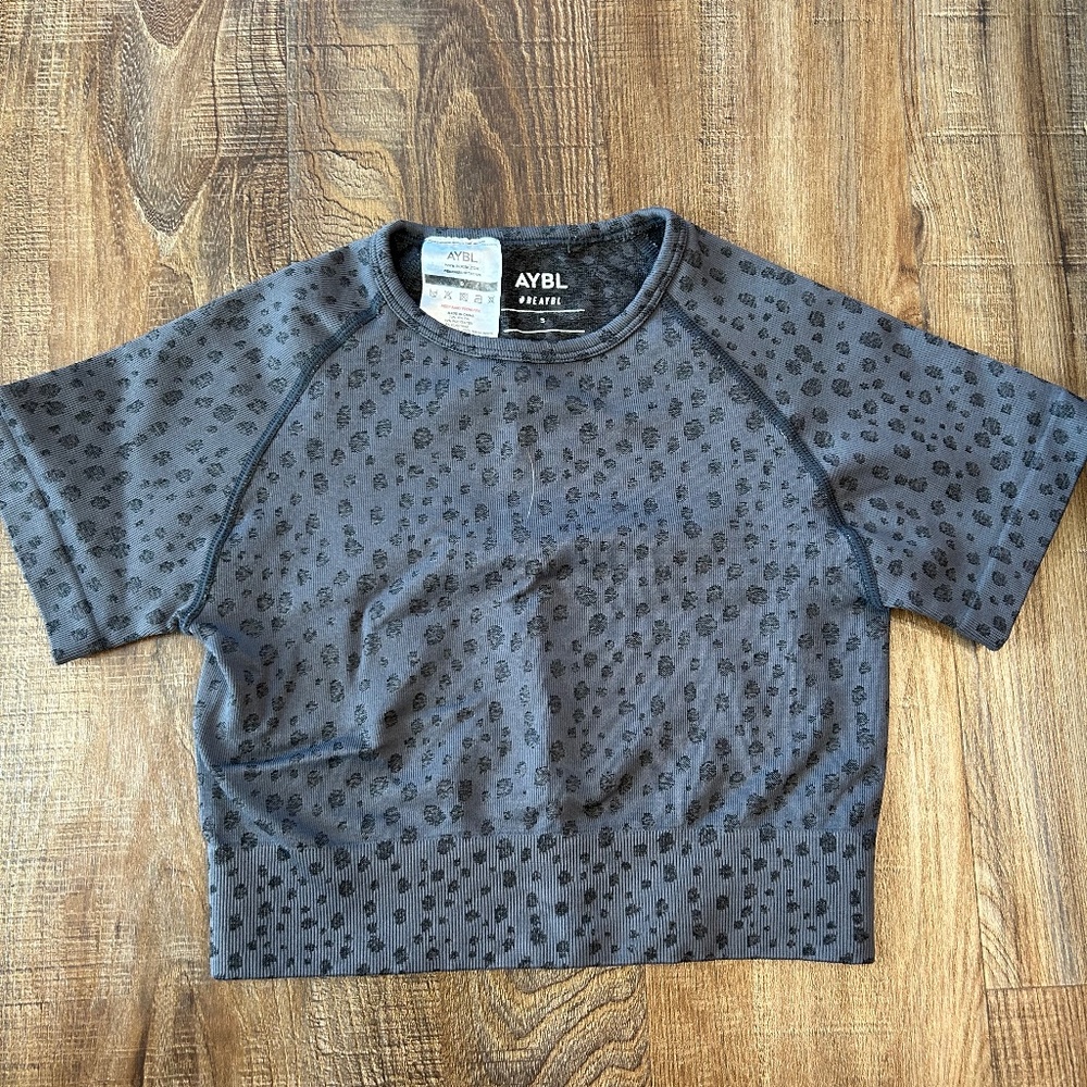 ABYL Workout Top